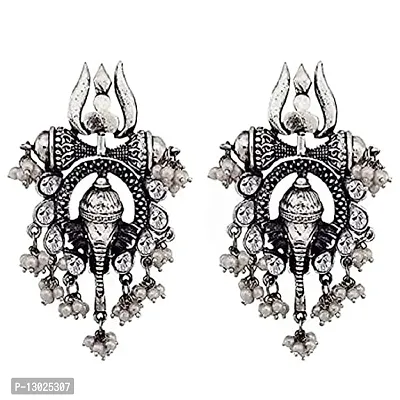 Women's Alloy Pearl Beautiful Celebrity Inspired Lord Ganesha Oxidized Silver Stud Earrings-thumb3