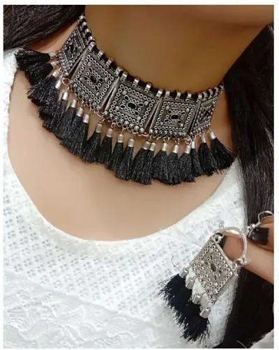 5 mina choker with earring