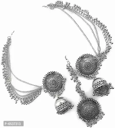 Oxidize silver earrings with mangtika