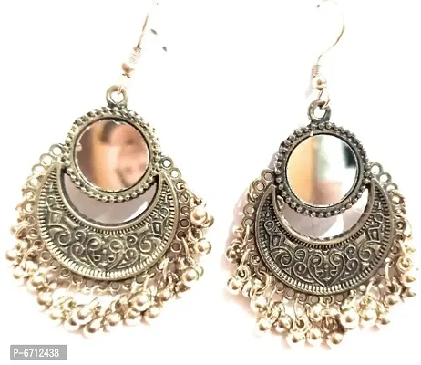 STYLISH ROUND CHAND DESIGN COLOR GOLDEN EARRINGS