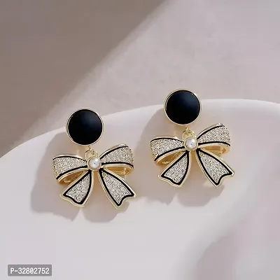 Stylish Korean Butterfly Ear Crawler Cuff Earrings For Women And Girls.-thumb4