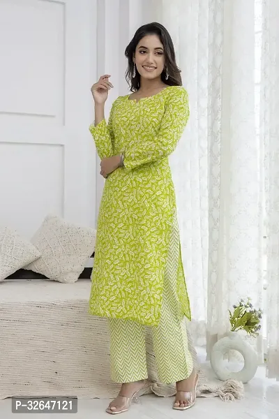 Stylish Green Cotton Blend Kurta Bottom Set For Women-thumb3