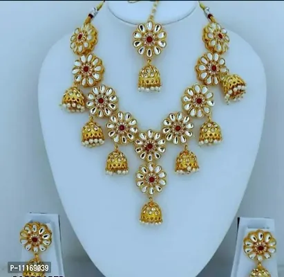 Stylish Fancy Brass Gold Plated Artificial Stones Jewellery Set For Women