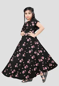 Black Crepe Fit And Flare Long Dress-thumb3