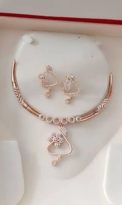 Must Have Jewellery Set 