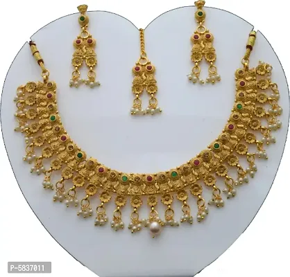 imitation copper material beautiful jewelery set with earrings and mangtikka for women and girls