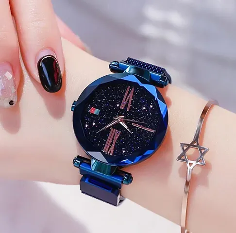 Bestselling Amazing Metal Analog Watches for Women