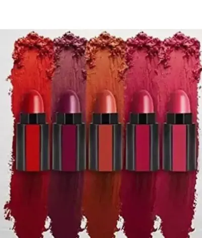 Get Beautiful & Vibrant Look With 5 in 1 Matte Creamy Lipstick