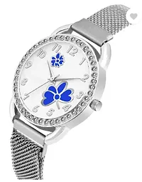 Fashionable White Dial Metal Analog Watch For Women-thumb1