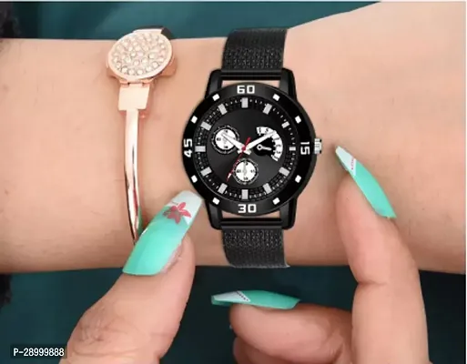 Fashionable Black Dial PU Analog Watch For Women-thumb0
