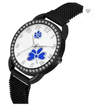 Fashionable White Dial Metal Analog Watch For Women-thumb1