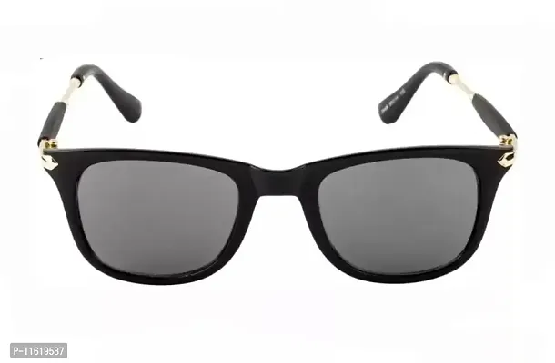 Fabulous Black Plastic Wayfarer Sunglasses For Men