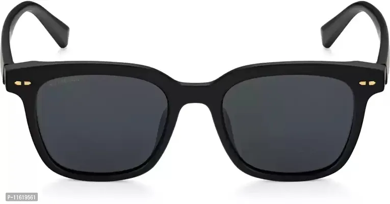 Fabulous Black Plastic Wayfarer Sunglasses For Men