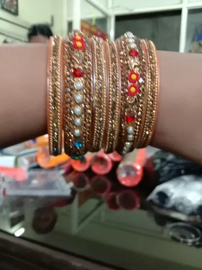 Elegant Bangle Set For Women