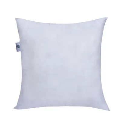 Vacuumed White Cushion Filler 18x18 Pack of 5
