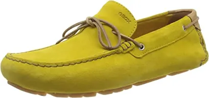 Stylish Yellow Patent Leather Solid Formal Shoes For Men