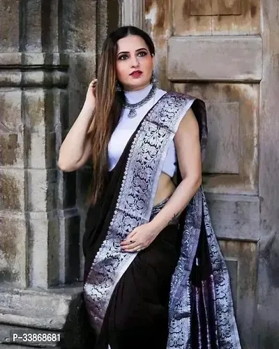 Stylish Silk Blend Saree With Blouse Piece ForWomen-thumb2