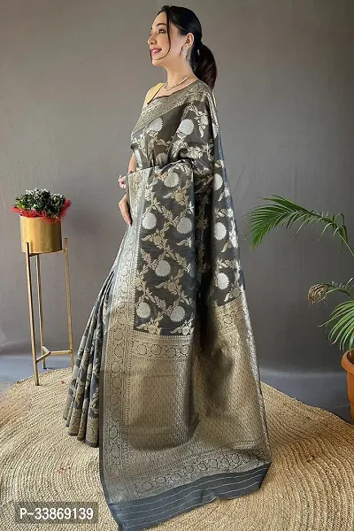 Stylish Silk Blend Saree With Blouse Piece ForWomen-thumb3