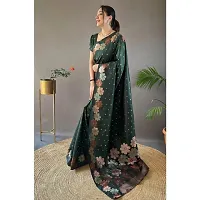 Stylish Silk Blend Saree With Blouse Piece ForWomen-thumb1