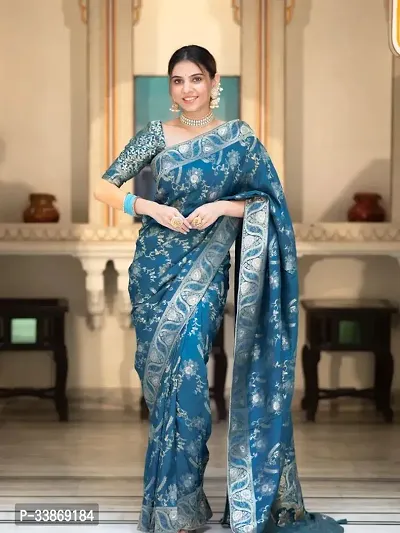 Stylish Silk Blend Saree With Blouse Piece ForWomen-thumb0