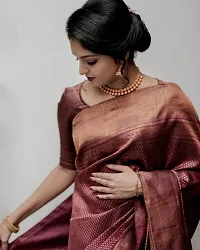 Stylish Silk Blend Saree With Blouse Piece ForWomen-thumb1