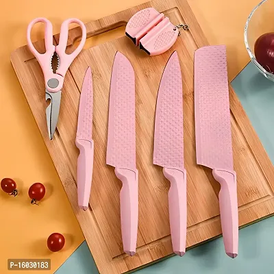 Masterful Cooking with Pink Kitchen Knives-thumb0