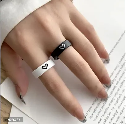 Black  White Animal Painted Craved Heart Ring Set of 2
