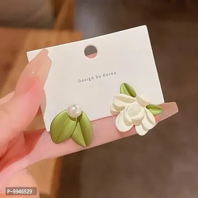 Green  White Pearl Unique Cute Floral Korean Earrings Pair