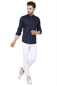 Navy Blue Cotton Blend Solid Casual Shirts For Men-thumb4