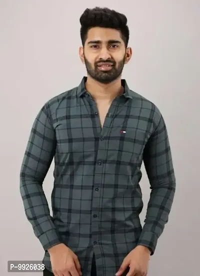 Classic Cotton Blend Checked Casual Shirts for Men