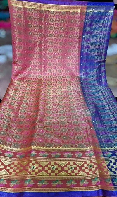 Kanjeevaram Silk Zari Woven Meenakari Design Sarees with Blouse Piece