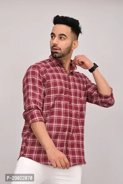 Stylish Maroon Cotton Blend Checked Casual Shirt For Men