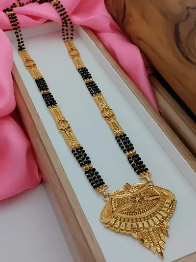 Partywear  
Necklaces 