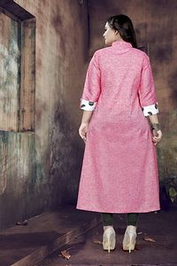 Pink Cotton Self Pattern Kurtas For Women-thumb2