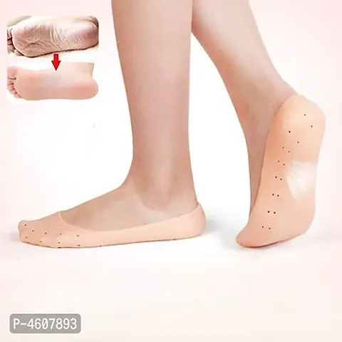 Premium Quality  Anti Slip Silicone Moisturizing Gel Heel Socks