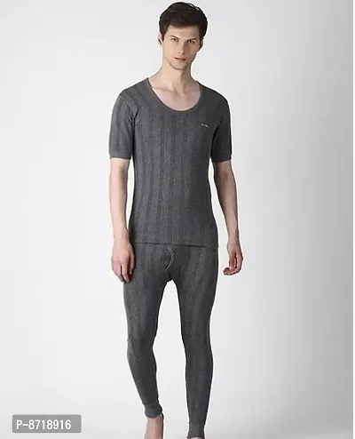 Stylish Grey Cotton Blend Solid Round Neck Thermal Set For Men