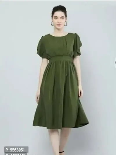 Fabulous Crepe Solid Green Knee Length Dress For Women