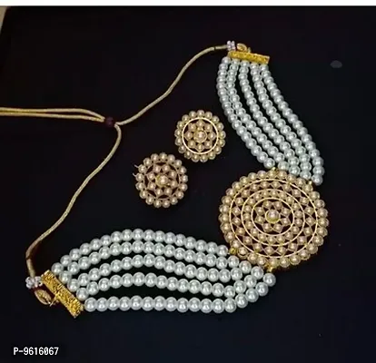 Sizzling White Alloy Necklace With Earrings Jewellery Set For Women-thumb0