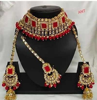 Traditional Alloy Necklace Set with Maangtikka