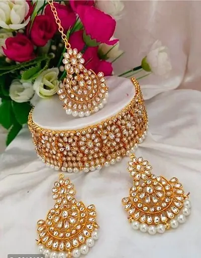 Women Alloy Jewellery Set