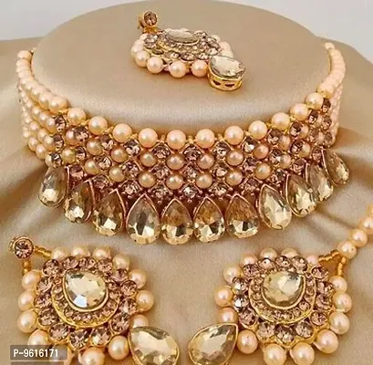 Twinkling Golden Alloy Necklace With Earrings Jewellery For Women