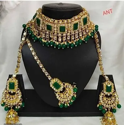 Traditional Alloy Necklace Set with Maangtikka