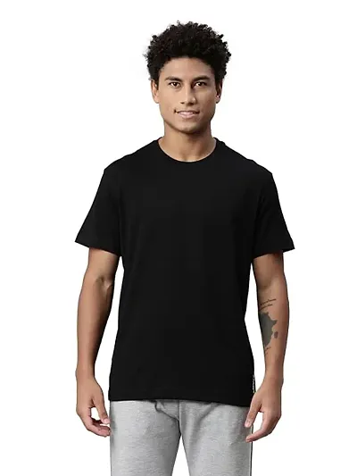 Stylish Solid Round Neck T Shirt For Men