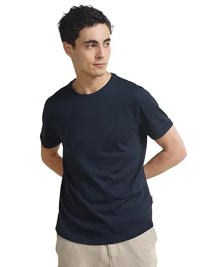 Stylish Solid Round Neck T-Shirt For Men