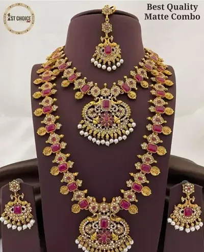 Must Have Jewellery Set 