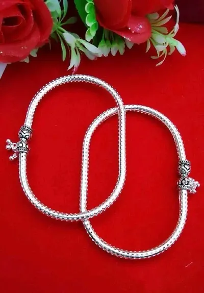 Silver Alloy Statement Anklets