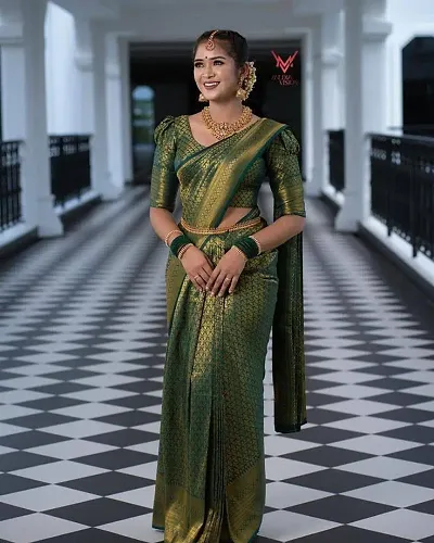 Attractive Silk Blend Saree with Blouse piece 