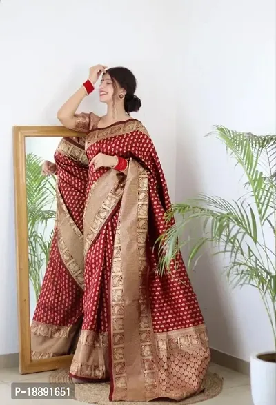 Classic Silk Blend Jacquard Saree with Blouse piece-thumb0