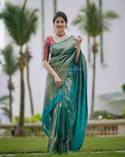 Stylish Silk Blend Saree With Blouse Piece For Women