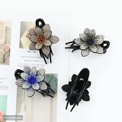 Blubby Flower Design Plastic Multicolor Hair Claw Clips Hair Clutcher For Girls and Women (Pack of 2 Pieces Random Designs)